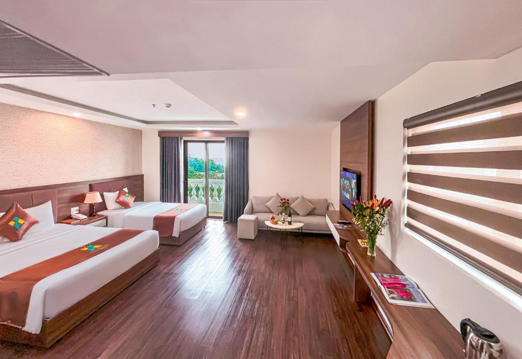 Suite Nhìn Ra Vườn