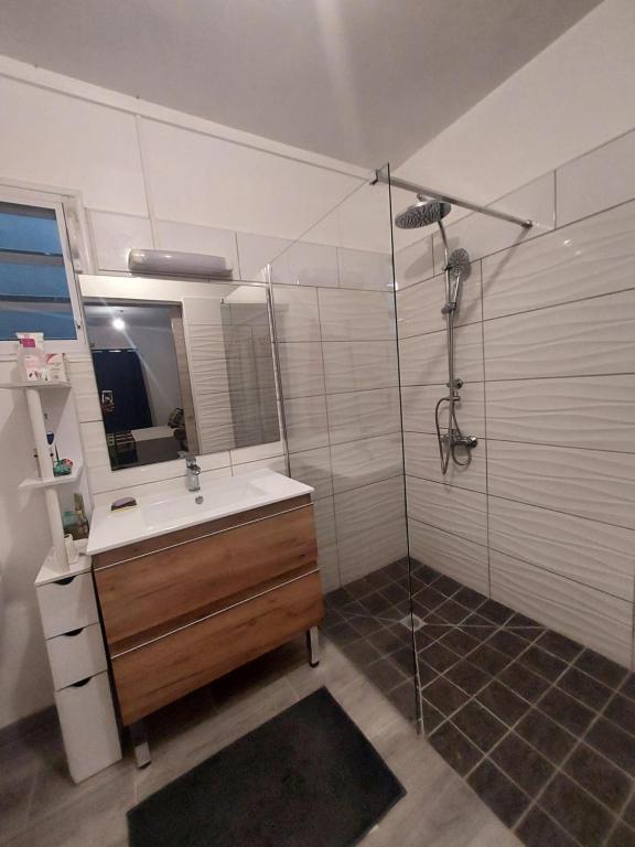 Koupelna v ubytování villa Kanel