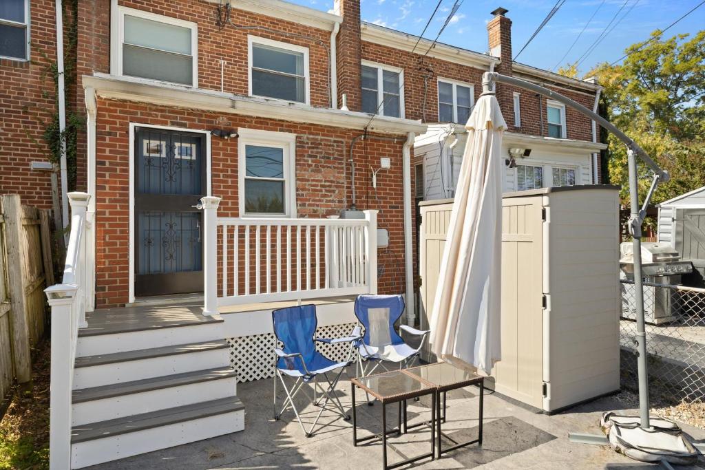Gallery image of Entire 2-BR Townhome Mins from Del Ray & Old Town in Alexandria