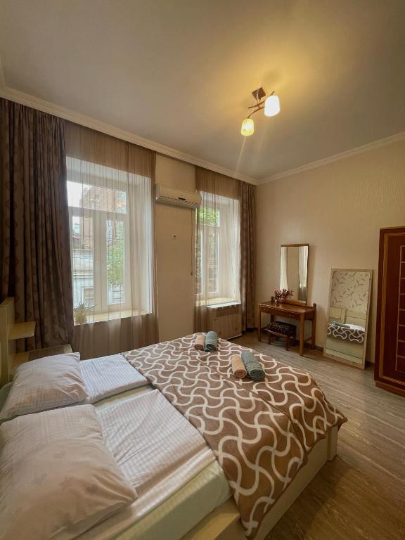 Nana's Apartment - Hizvo