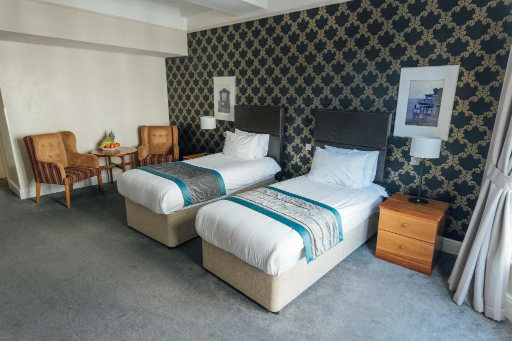 Queens Hotel & Spa - 