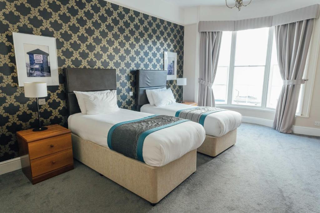Queens Hotel & Spa - Twin Room