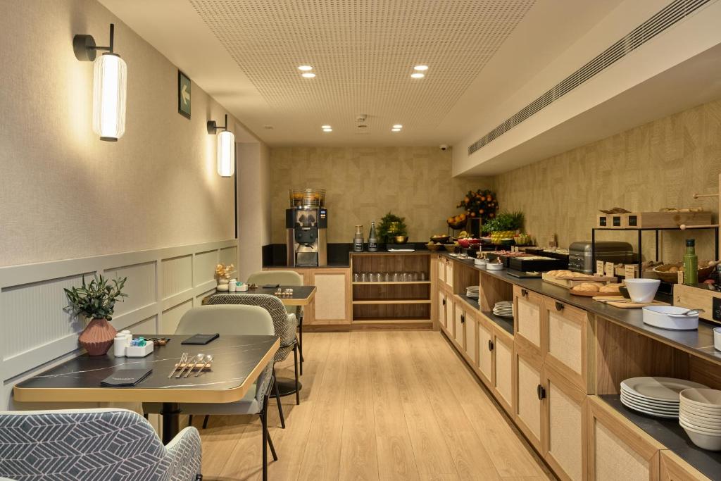 Catalonia Mikado - Resim 15