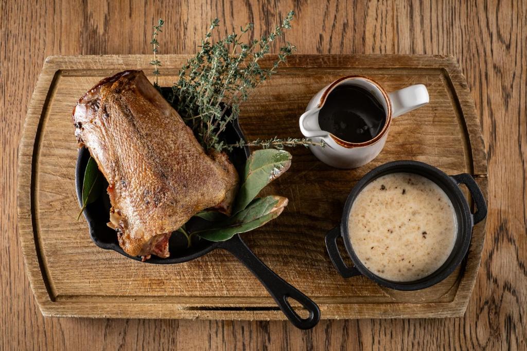 Wild Boar Estate - Resim 19