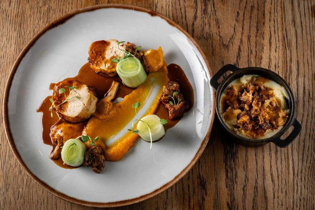 Wild Boar Estate - Resim 22