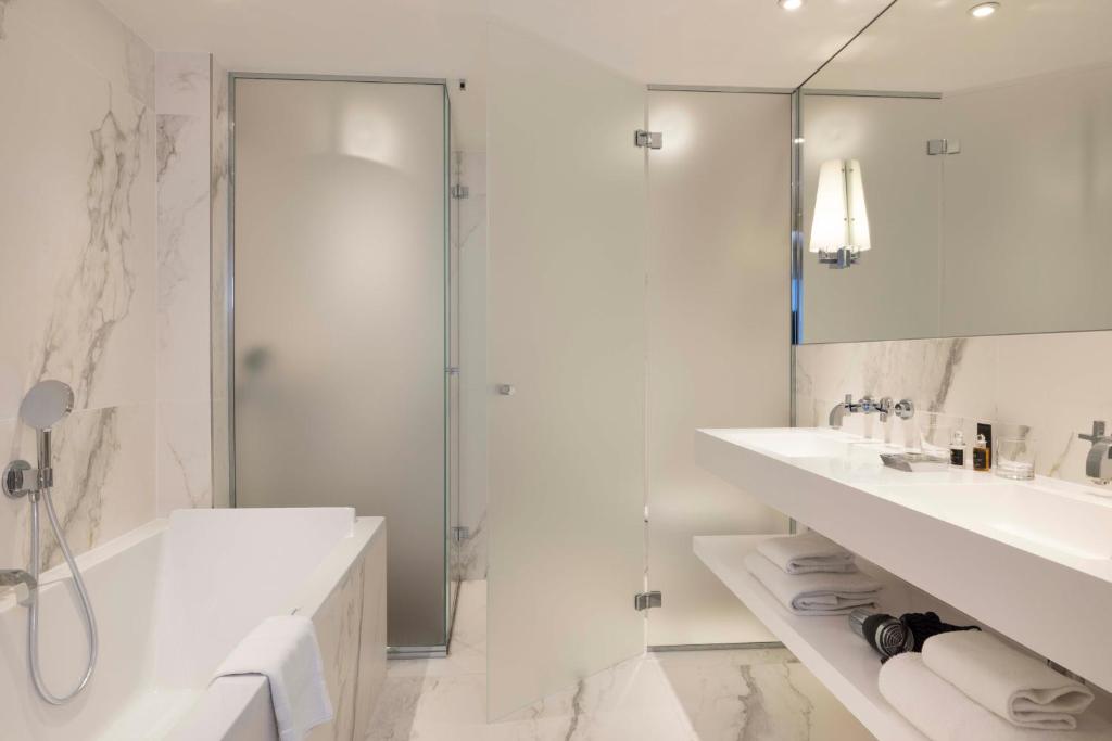 Hôtel De Castiglione - Resim 43