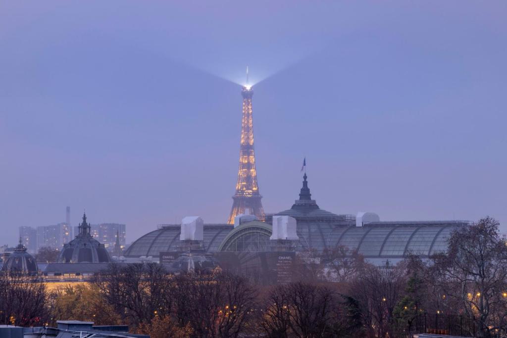 Hôtel De Castiglione - Resim 8