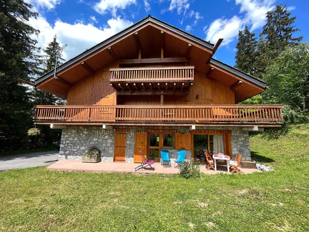 Fotografia z galérie ubytovania Studio confortable avec balcon, ski aux pieds, proche navette, Chalet les Sylvanelles, Les Allues - FR-1-688-32 v destinácii Méribel