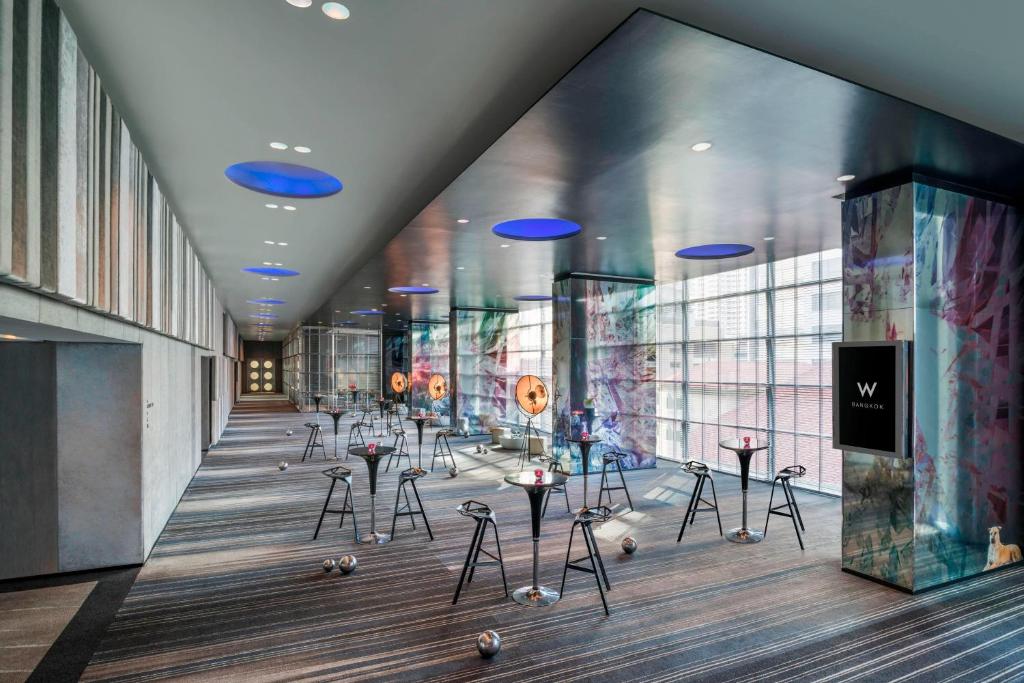 W Bangkok Hotel - 10