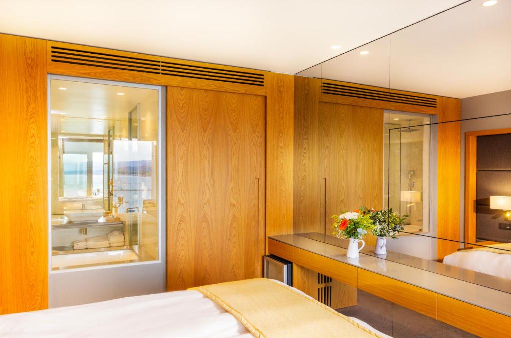 Mount Athos Resort - 17