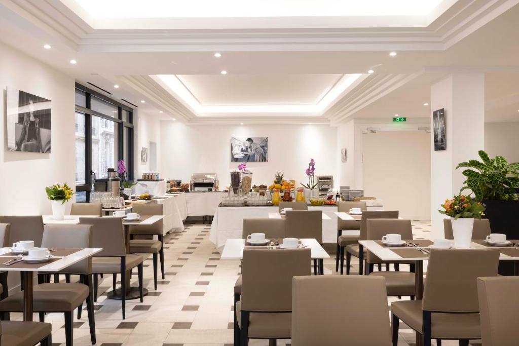 Hôtel De Castiglione - Resim 11