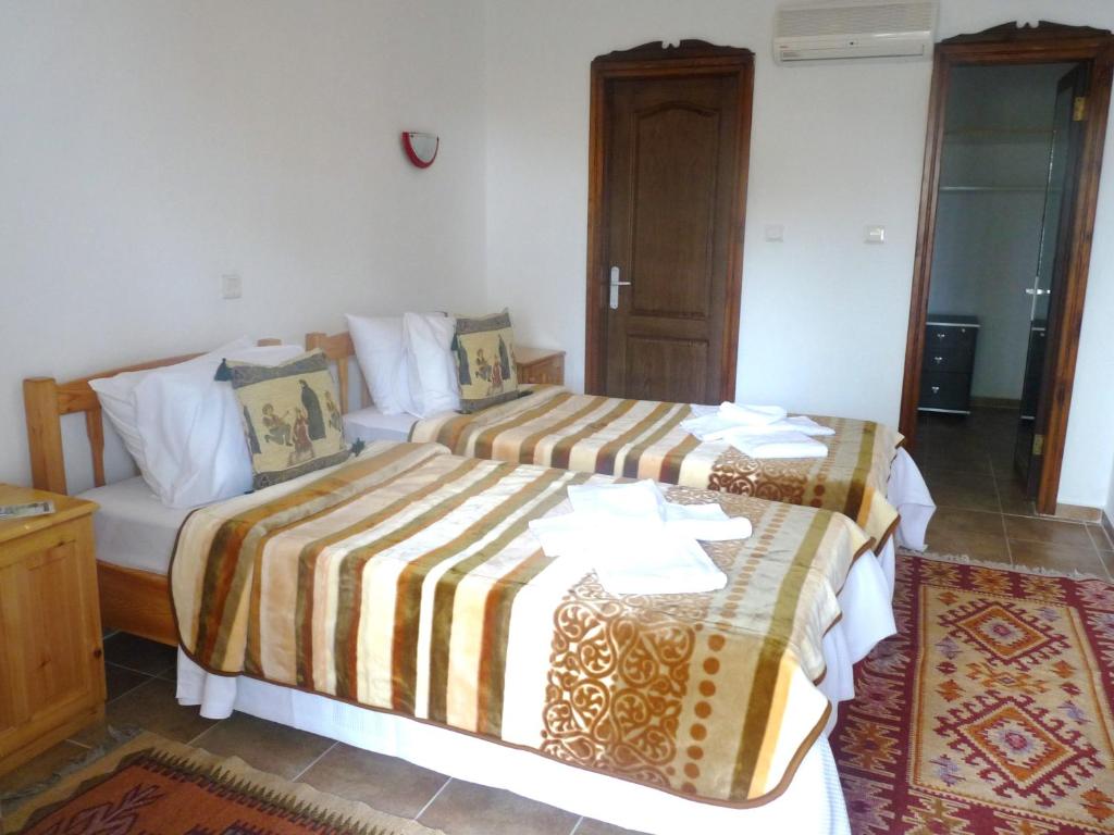 Dalyan Garden Pension - Habitación Doble Con Terraza