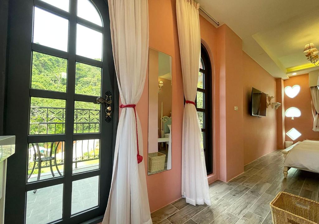 TV a/nebo společenská místnost v ubytování 岩川森林民宿 Springcreek B&B