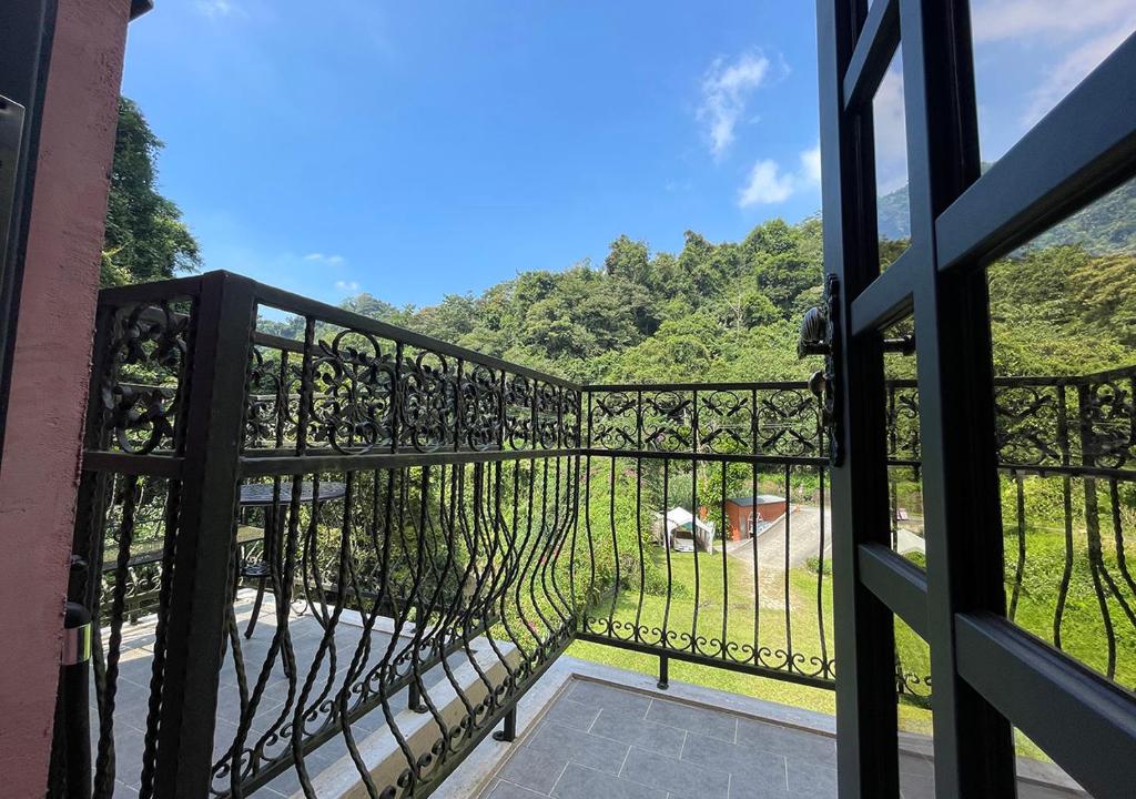 苗栗岩川森林民宿評價、賞螢體驗、親子活動、包棟住宿資訊 – 森林生態親子樂園 - 照片 2
