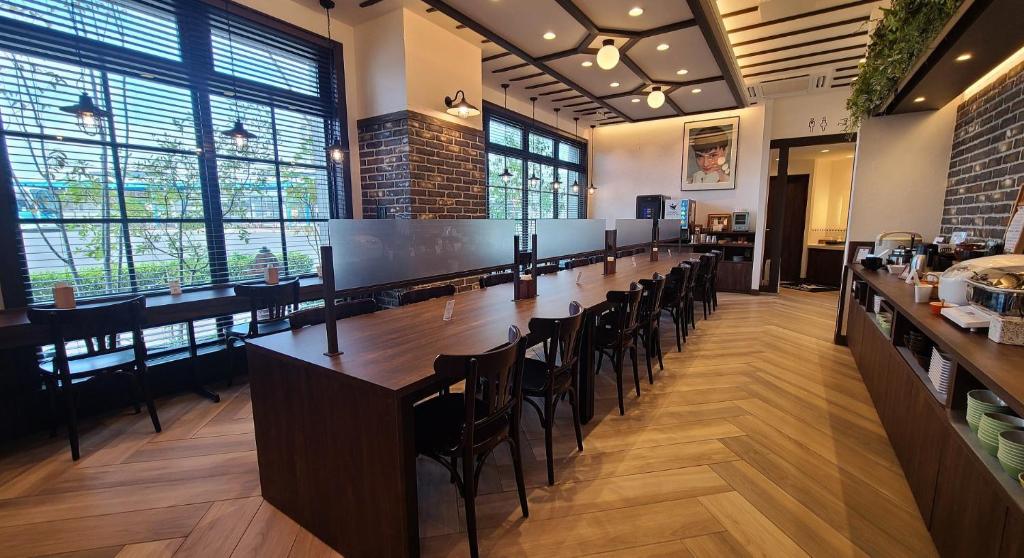 Restaurace v ubytování 今治ステーションホテル