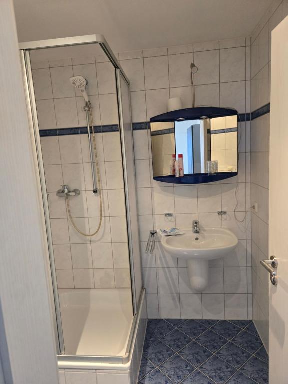 Wald Cafe - Deluxe Double Or Twin Room
