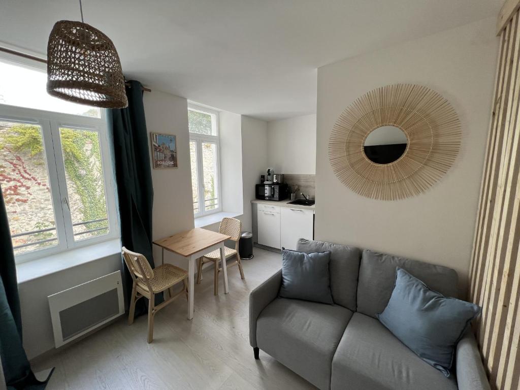 Et opholdsområde på Le Cocon Naturel - Studio 2p Ville fortifiee