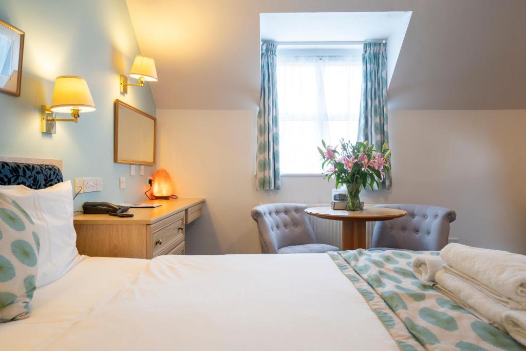 Marlborough House - Guest House - Double Room With Kitchenette