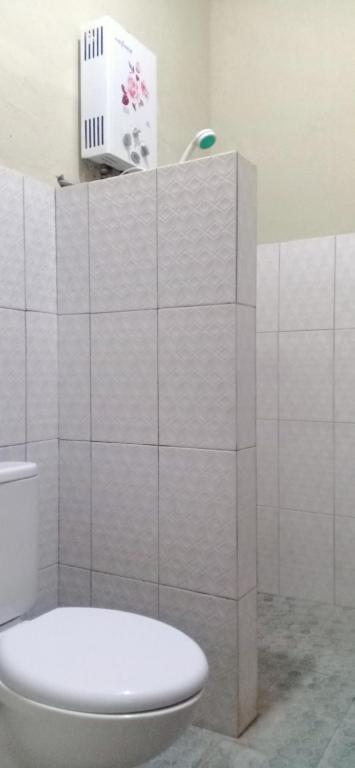 Dewi Garden Guesthouse - 3