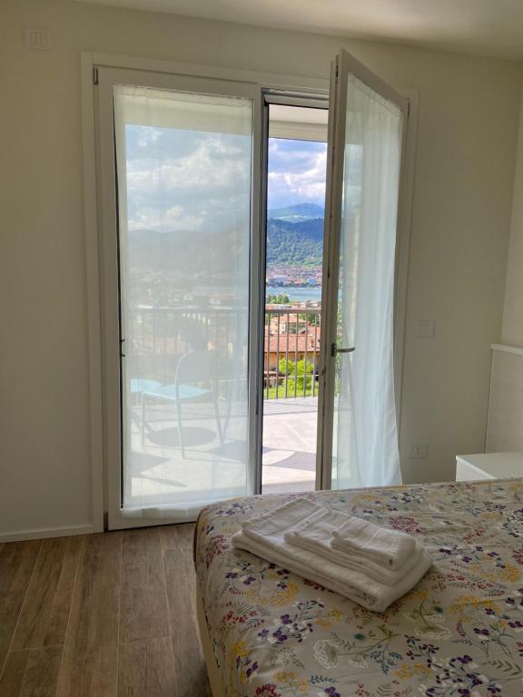Nespecifikovaný výhled na hory nebo výhled na hory při pohledu z bed and breakfast