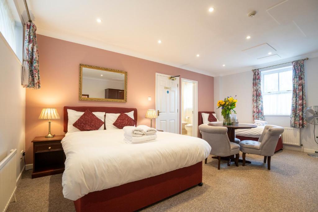 Marlborough House - Guest House - 