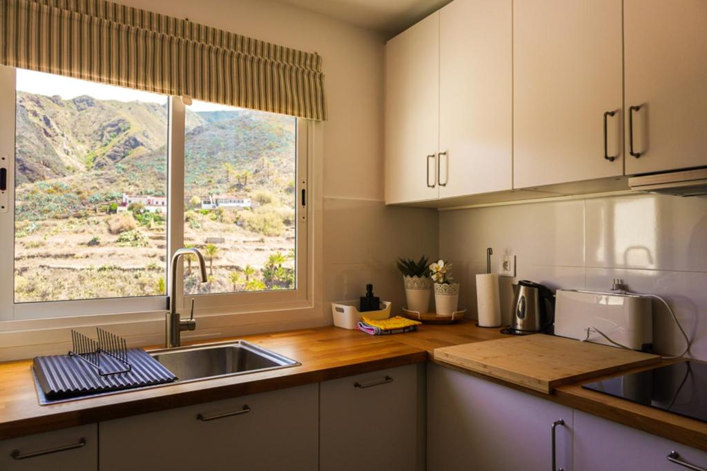 Casa La Poyata - Taganana - Three-Bedroom House