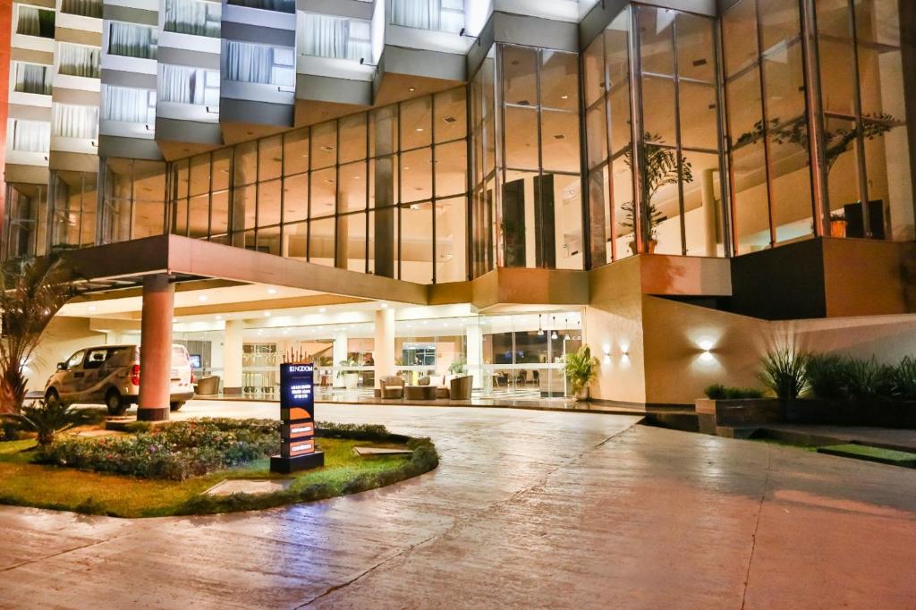Hoone, kus hotell asub