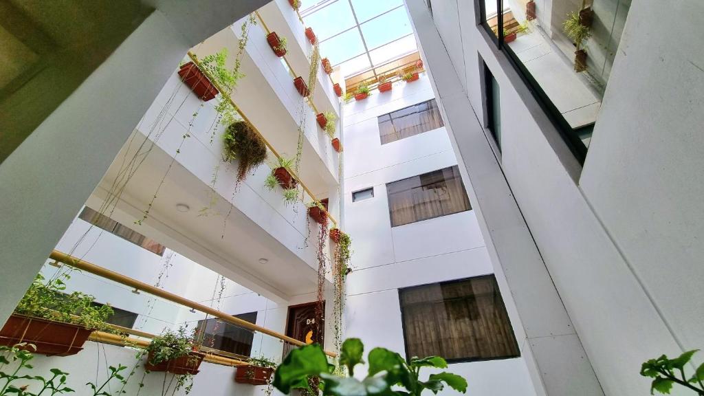 TV a/nebo společenská místnost v ubytování Hotel-Apartment INKASABIOS