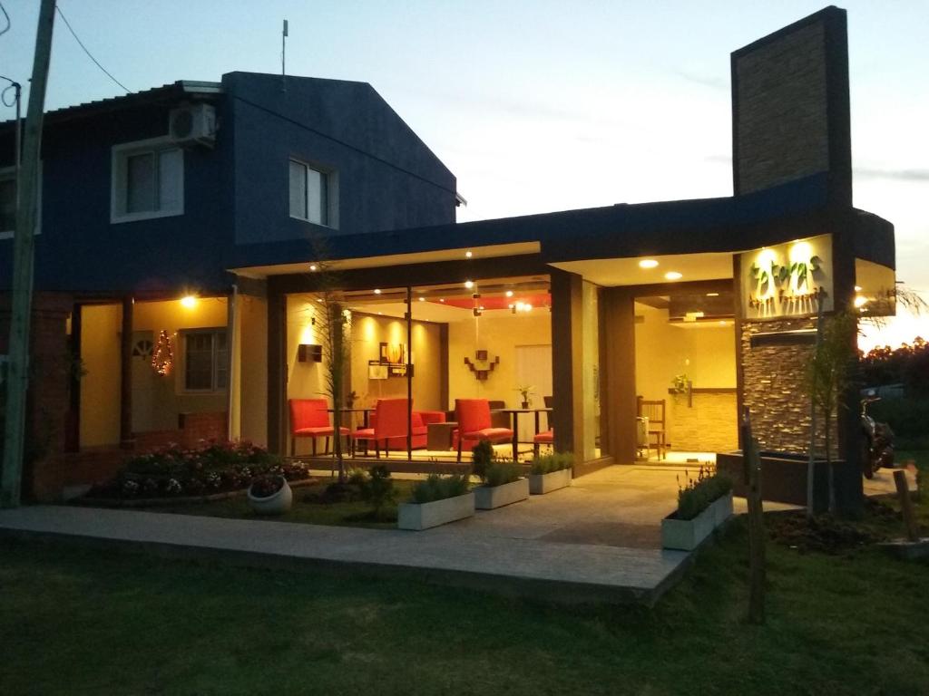 Edificio en el que se encuentra el apartahotel
