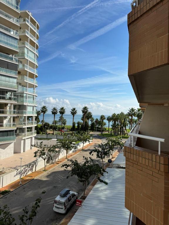 P3-Costa Marina III World, Jovial - ServHouse - Appartement De Deux Chambres