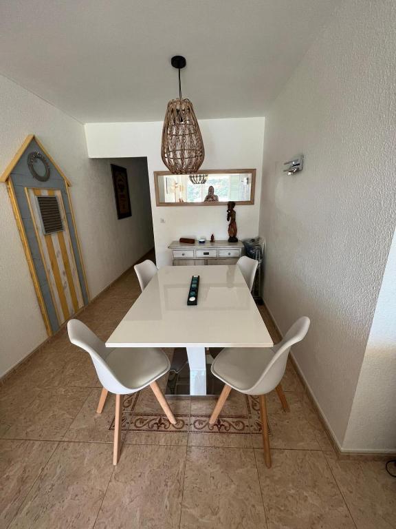 Fotografia z galérie ubytovania Apartamento con piscina - Tossa - Magníficas vistas al mar v destinácii Girona