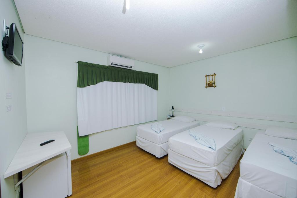 Quarto Triplo Standard (Bloco 02)