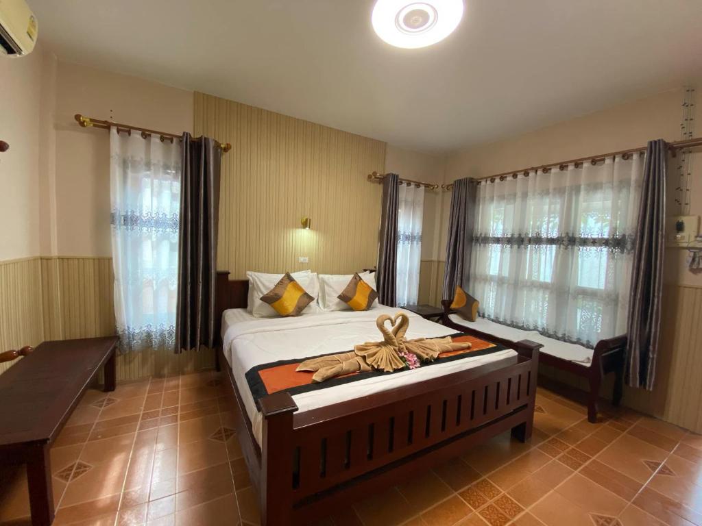 Andaman Beach Resort by Zodiac - 18