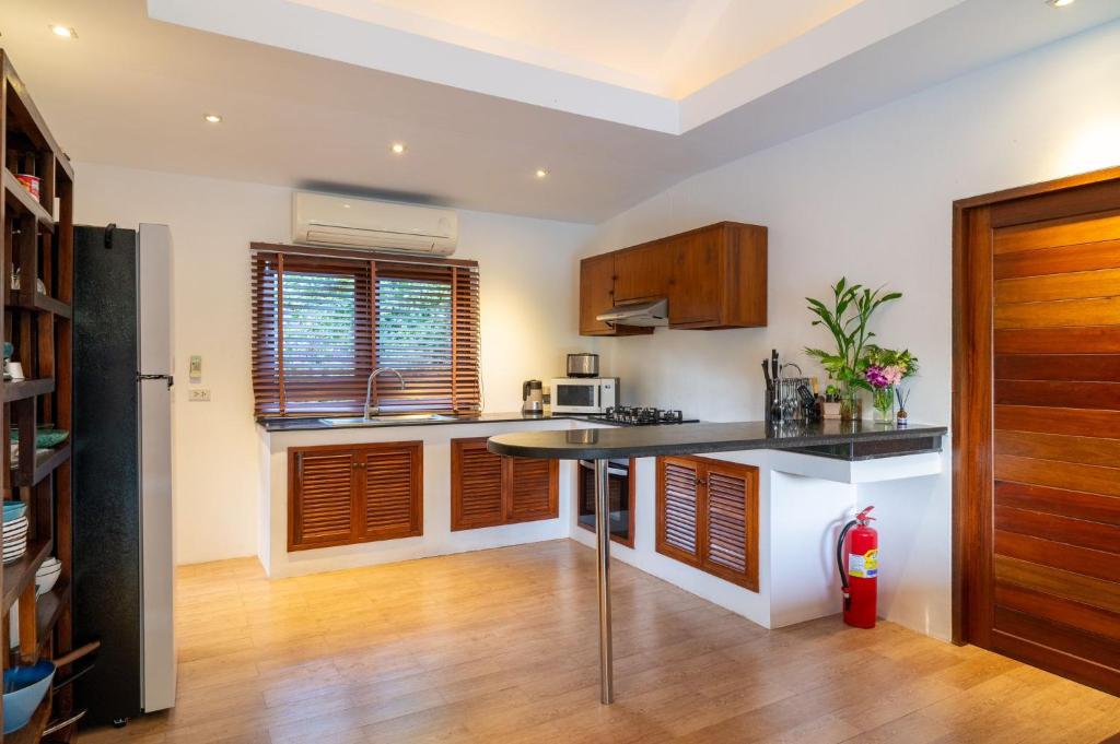 Tropical Season Villa Resort - 19