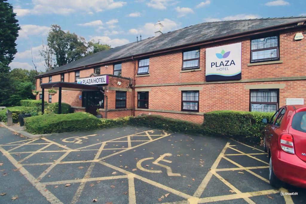 Plaza Chorley; Sure Hotel Collection by Best Western - Housity