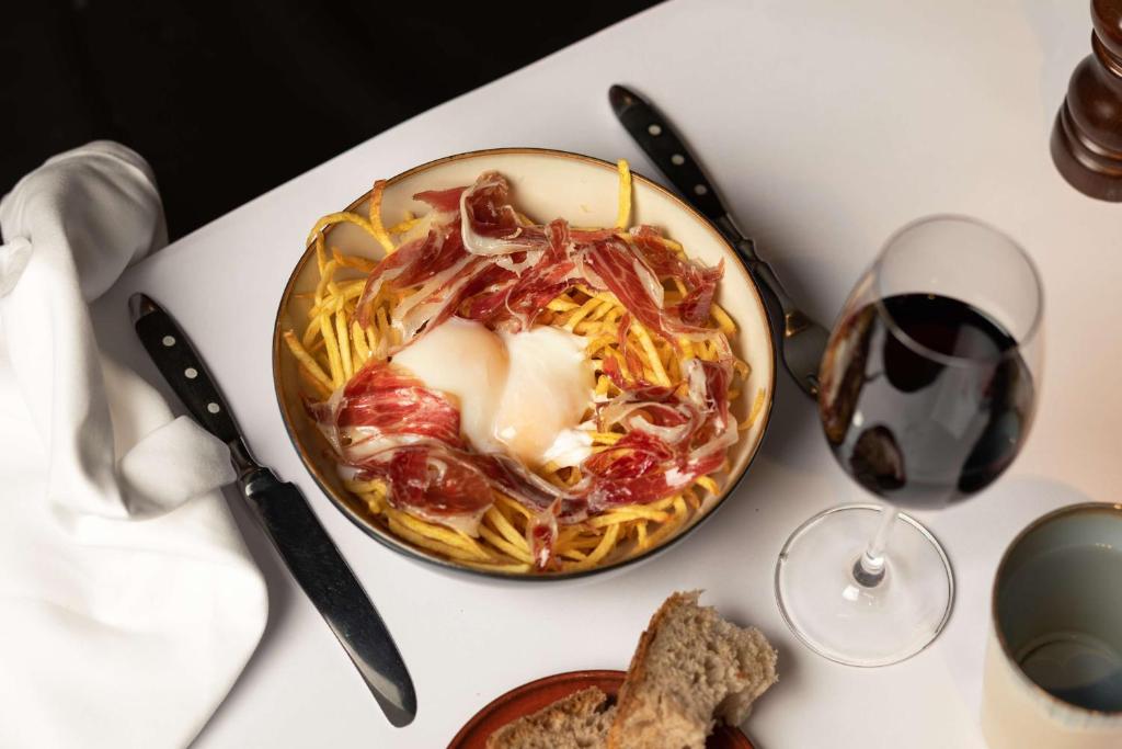 Alexandra Barcelona Hotel, Curio Collection by Hilton - Resim 25