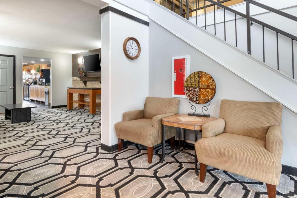 Quality Inn & Suites Mayo Clinic Area, Rochester (updated prices 2025)