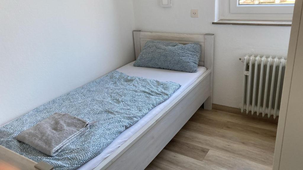 Pension Highway 3 - Bielefeld Paderborner Straße 290 - Single Room With Shared Shower And Toilet