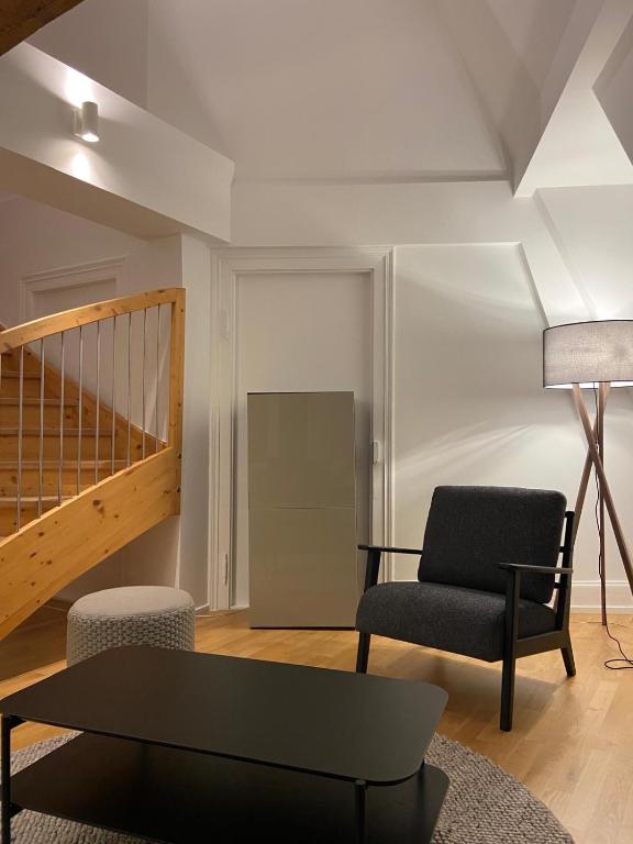 3 BR Duplex in Wiedikon - Resim 17