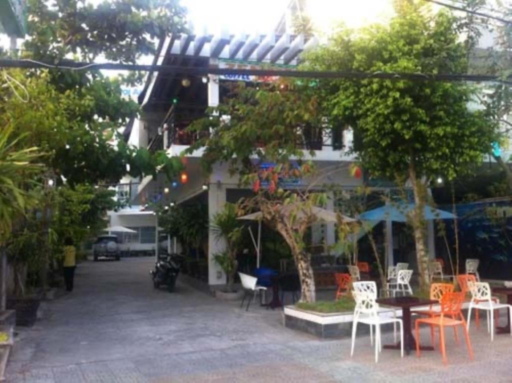 Taman di luar Đại An Hotel Bến Tre