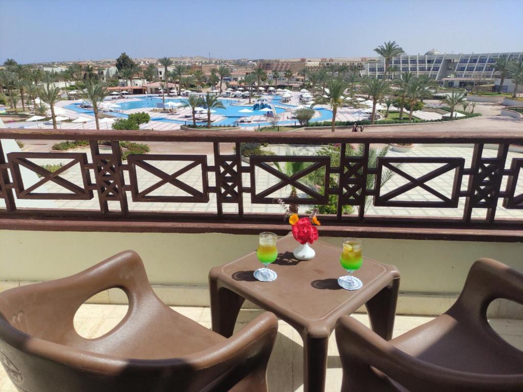 Pharaoh Azur Resort - 7