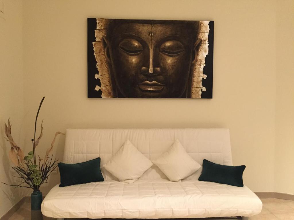 Holiday Dreams - Two-Bedroom Apartment With Sea View - Ivory