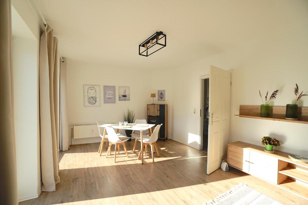 Fotografie z fotogalerie ubytování Ferienwohnung Krabbe in zentraler Lage von Eckernförde v destinaci Eckernförde