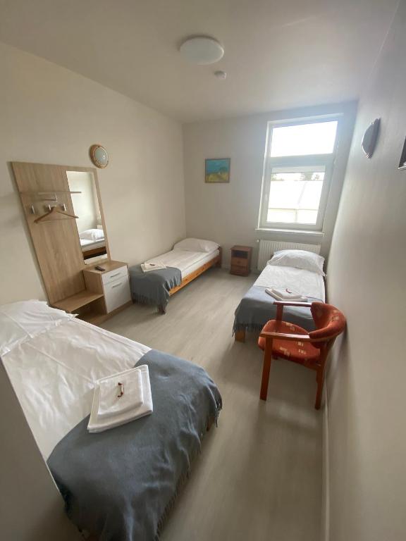 U Aktorów - Pokoje Gościnne - 4