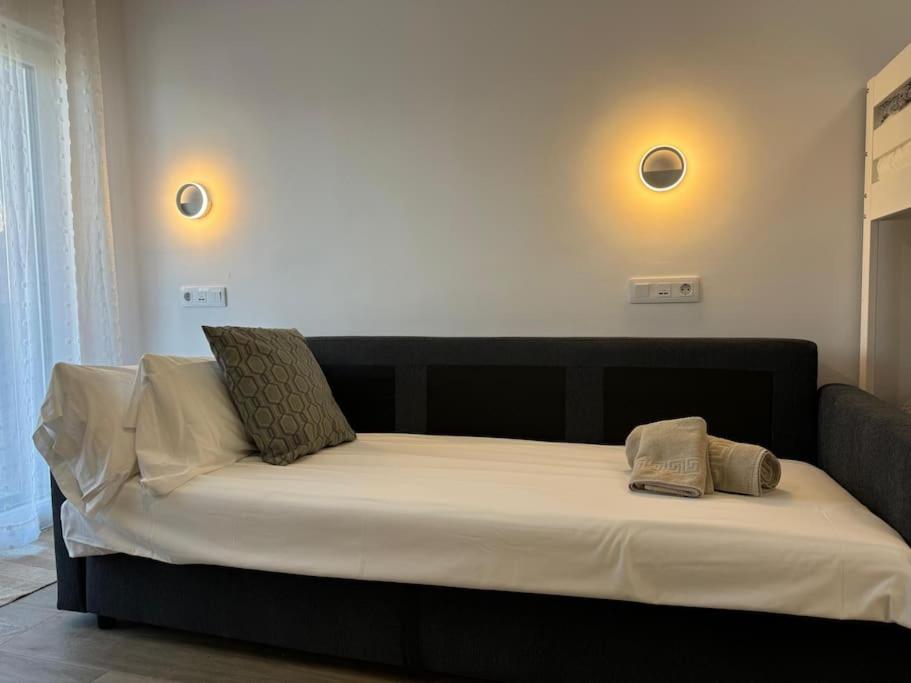 Postel nebo postele na pokoji v ubytování Modern Loft in Pas de la Casa, wifi, ski