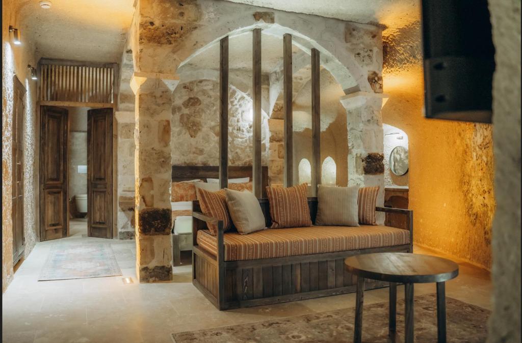 Postel nebo postele na pokoji v ubytování La Fairy Cappadocia