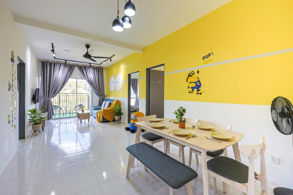 Χώρος καθιστικού στο Minion Escap Family Homestay in Cameron Highland Clover Home 9-25