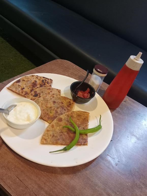 Jídlo v hotelu nebo okolí