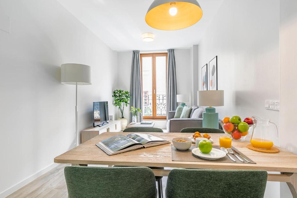 Feelathome Goya Apartments - 13