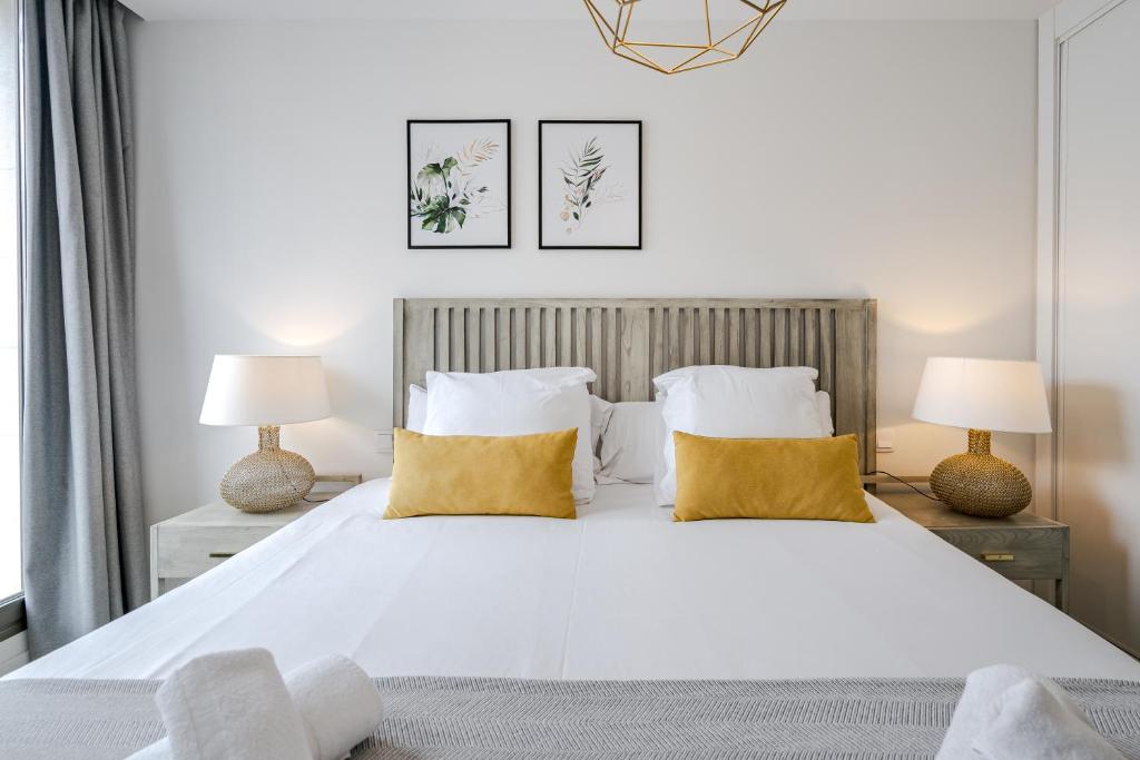 Feelathome Goya Apartments - 5